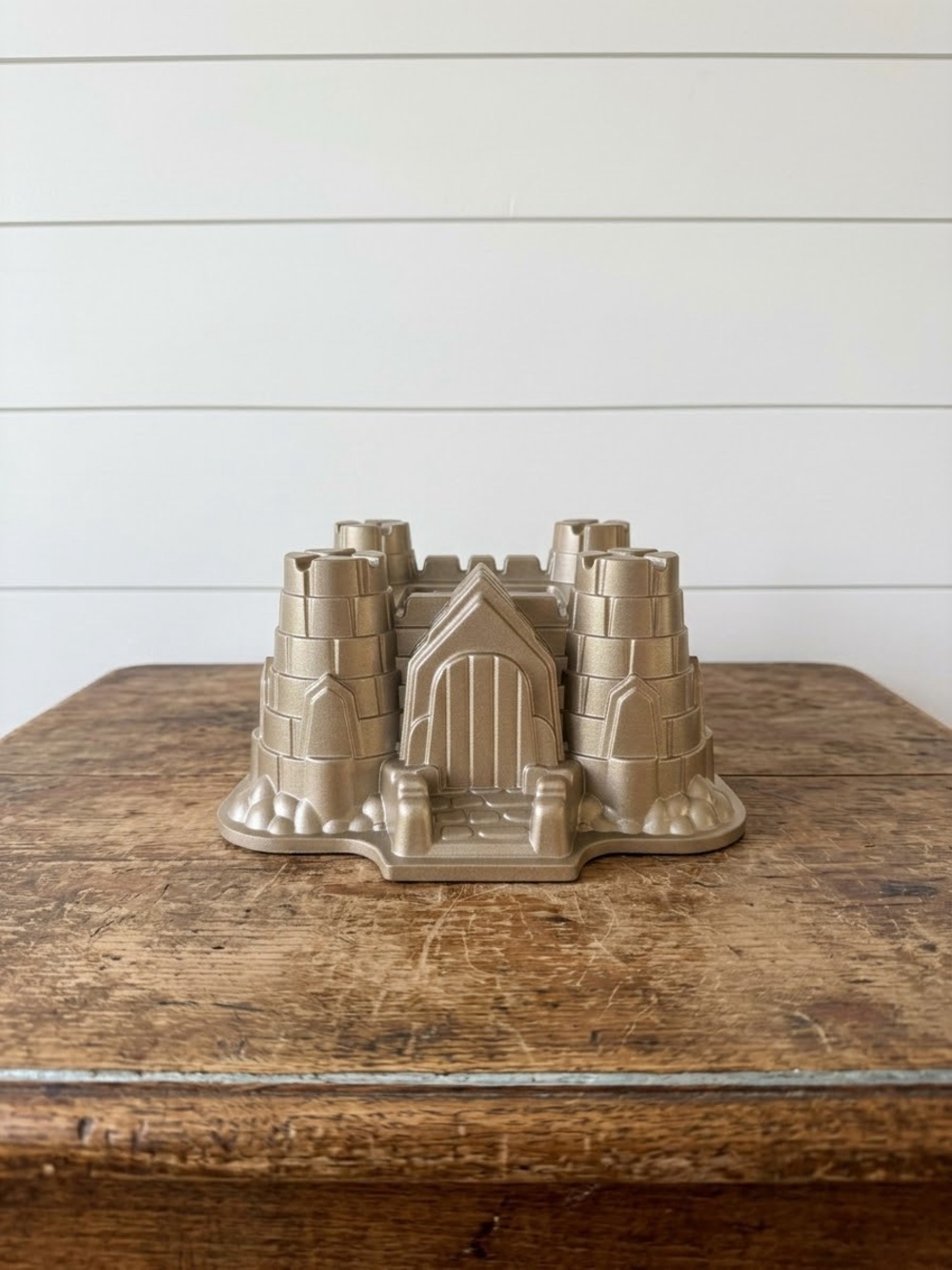 Nordic Ware castle Bundt pan